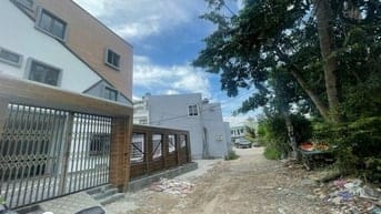 Nhà MT Kênh Thạnh Xuân 25, mgang 13m 10 PN, 10WC đang Kd cho thuê và ở