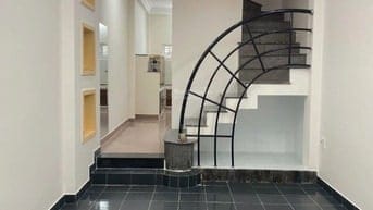 Cho thuê NNC HXH HOÀNG HOA THÁM 4 TẦNG 4PN P07 Bình Thạnh