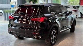 Dịch vụ xe 5 chỗ SUV đón tại nhà đi sân bay TSN buổi tối.