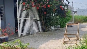 Chính chủ bán nhà 1 trệt 1 lầu giá 2,53 tỷ xã Tân Bửu, Bến Lức