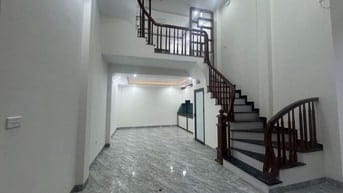 Căn hiếm có tại Thanh Trì – Nhà 5 tầng full nội thất, chỉ 5,8 tỷ