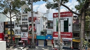 Nhà  Đẹp HXH sát Mặt Tiền Trần Quang Khải 7,7x4,2 TT Quận 1 chỉ 9,8 Tỷ