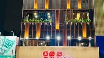  NHÀ PHỐ ẨM THỰC PHAN XÍCH LONG 8X18M (5 TẦNG ) GIÁ 60 TRIỆU PHÚ N