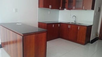 Cần bán gấp căn hộ Giai Việt Q8 , Dt 82m2, 2 phòng ngủ , 2wc, nhà rộng