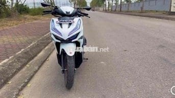 em cần bán chiếc xe như hình sdt ***