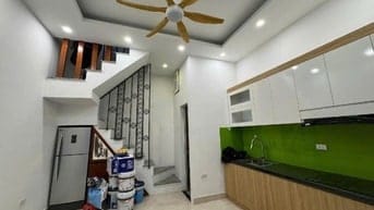 Cho thuê nhà 5 tầng full nội thất