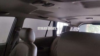 Toyota Innova 2015 2.0E - 88000 km