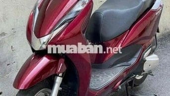 Lead 2018 chính chủ xe đẹp máy êm ru