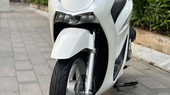 Cần Bán SH 125 CBS 2023 Màu Trắng Dán Kín Nilon Quá Mới