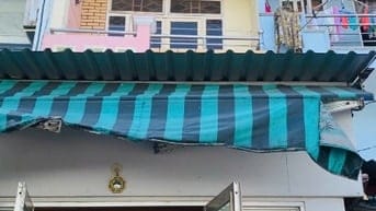 Cho thuê nhà mặt tiền đường Cao Xuân Dục, P.2, Quận 8 – Sát cầu Chà Và