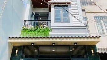 Chú Sáu cần bán nhà DT 71m2 Thạnh Lộc 19 P.Thạnh Lộc Q12 giá 3tỷ890tr