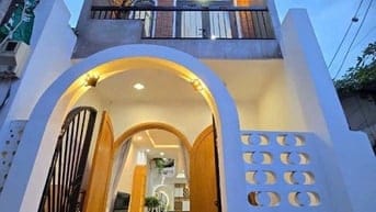 Nhà trung tâm đà nẵng.3 phút về biển mỷ khê, 3 phút ra cầu rồng,10 tỷ