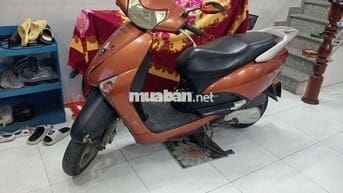 Nhà dư xe Honda Fi phun xăng điện tử đang chạy tốt