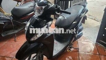 Xe tay ga Vision 2021 đen bóng, còn mới 95%