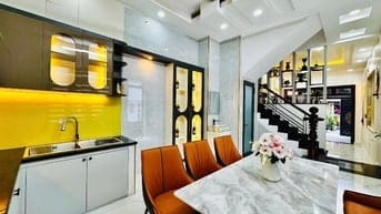 HÀNG ĐẸP GIÁ TỐT Đ. HỒ THỊ KỶ, P1, Q.10 GIÁ 3 tỷ 190/ 46m2 HẺM TO 6M