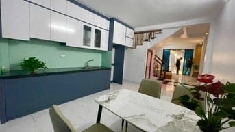 Định Công 42m2 xây mới 3 tầng chỉ 2 tỷ7