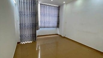 Cần bán nhà hẻm 210/.. CMT8 hẻm 4m gần Hado. DT: 4,3m x 15,5m, 1 lầu