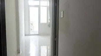 MT Đường Vườn Lài Tân Phú 4,2*22m 3 lầu 7pn giá 27tr