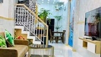 CHỦ NHÀ KẸT TIỀN CẦN BÁN GẤP NHÀ GẦN CHỢ PHÚ LẠC 