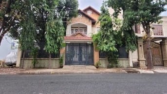 Cần bán căn biệt thự tại KDC Vĩnh Lộc, P. BHH B, Q.BÌNH TÂN