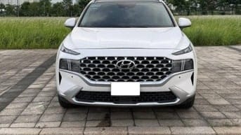 Bán Hyundai Santafe 2.2D dầu cao cấp, sản xuất 2022, chạy hơn 1 vạn km