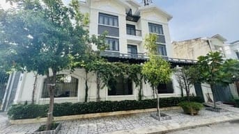 BIỆT THỰ CĂN GÓC VIP- ĐẶNG THÙY TRÂM- 184m2 (11 x 17)- 4 TẦNG- 3X TỶ 