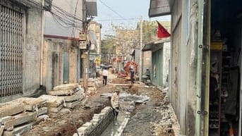 Trục chính kinh doang tại Lương Quy Xuân Nội- đường oto tránh - giá 8x