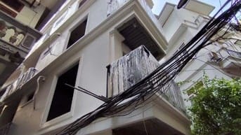 BÁN NHÀ CĂN GÓC - PHỐ ĐÔNG QUAN, CẦU GIẤY, HÀ NỘI - 50m²