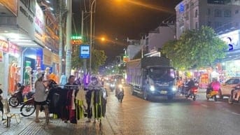 CẦN CHO THUÊ MẶT TIỀN NGUYỄN ẢNH THỦ. 