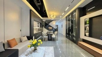SIÊU PHẨM PHÚ NHUẬN! Nhà 81m2 ngay Hoa Lan giá 4tỷ550. SHR. HXH 6m