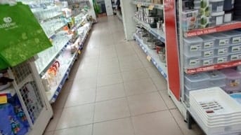 Cửa hàng quận 12 cần tuyển gấp 5 nhân viên bán hàng.