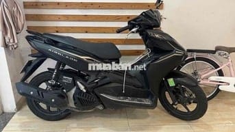 Honda AirBlade bản Edition màu đen mới keng