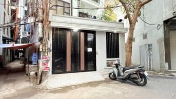 Bán nhà phố Giải Phóng 150m2, 6 tầng, thang máy, ngõ ô tô tránh, 18 ph