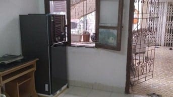 Cho thuê căn hộ tập thể khép kín gần 30 m2 tại Kim Mã Thượng