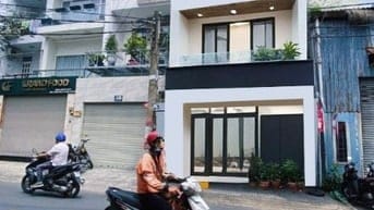 NHÀ MẶT TIỀN 95m2 NGANG 5 5PN, NHỈNH 15 TỶ, GẦN HH THÁM, P13, TÂN BÌNH