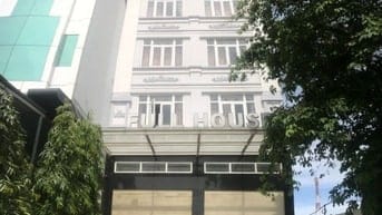 Mặt bằng lớn, đường chính tiện kinh doanh mọi ngành nghề