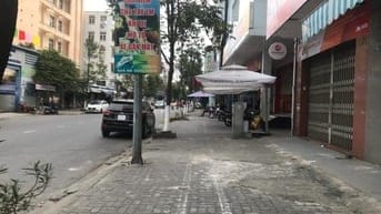 CHO THUÊ NHÀ NGUYÊN CĂN, MẶT TIỀN Ở VỊ TRÍ ĐẮC ĐỊA, GIÁ TỐT, VIEW ĐẸP 