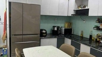 Cho thuê nhà HXH Đào Duy Anh, P.9, PN. DT 4x15m. Trệt lầu Giá 16tr