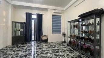 Nhà đẹp Lý Nam Đế 115m2, ngang 5m ,4 tầng 6 ngủ ô tô tránh, view sông 