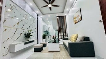 80M RA Ô TÔ TRÁNH , NGÕ THOÁNG RỘNG , BA GÁC ĐỖ CỬA KHƯƠNG HẠ .