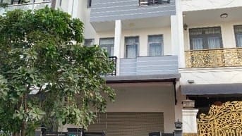 bán nhà tại kdc đại phúc phạm hùng