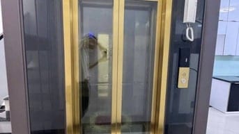 THANG MÁY , 10M Ô TÔ TRÁNH , ĐỊNH CÔNG THƯỢNG HOÀNG MAI 45M2 5TẦNG .