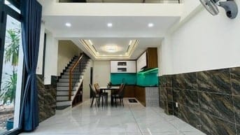 Lên sóng căn nhà Mặt tiền đ. Lưu Đình Lễ Quận 4 | SHR chỉ 4 tỷ 360 tr
