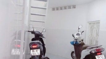 PHÒG NHỎ,DƯỚI ĐẤT, Tự DO,GÁC SUỐT,MÁYLẠNH, 1CHIẾC XE, rất tiện đi lại