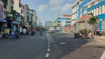 Bán Nhà HXH Khu Cư Xá Bắc Hải 3,6x10 gần CV Lê Thị Riêng 5 tầng 7,3 tỷ