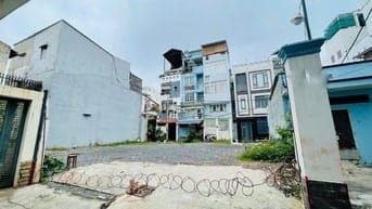 Chính chủ sang gấp đất Huỳnh Văn Bánh, P13 Phú Nhuận,Giá 2tỷ4 70m2