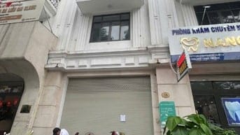 Cho thuê nhà mặt phố Hai Bà Trưng 75m2x4T, MT 4m ở vị trí siêu đẹ[