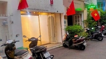 CHO THUÊ MẶT BẰNG KINH DOANH TRUNG TÂM QUẬN 1 – HẺM XE TẢI VÀO TẬN NƠI