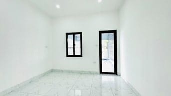 Bán nhà Nguyễn Văn Linh, 42m2x 5 tầng, 6 phòng ngủ. 6.88tỷ