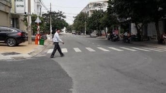Nhà góc 2mt đường số 30 & 1B Khu ao sen 5x20m 3.5 tấm giá 18.5 tỷ 